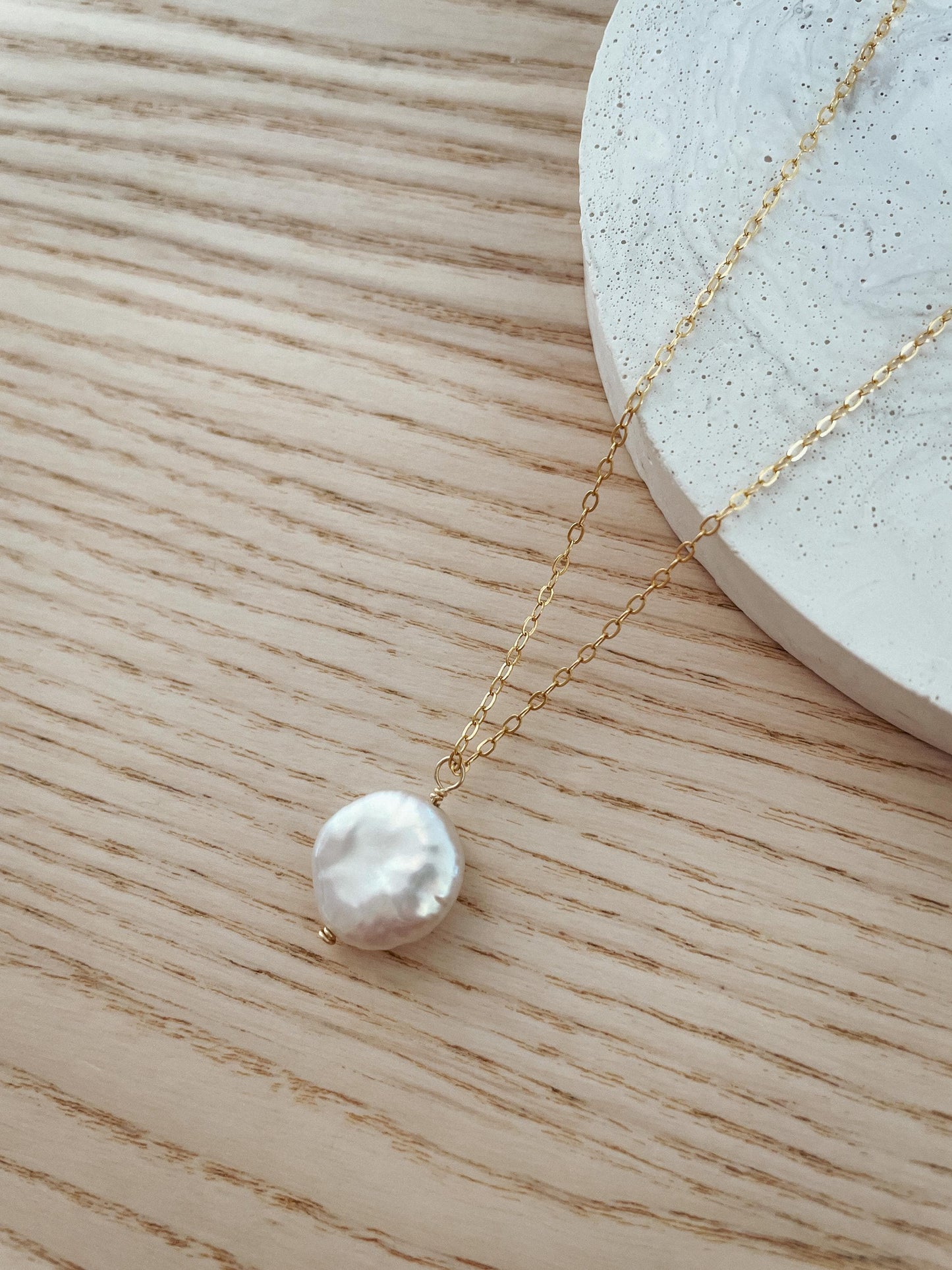 coin pearl pendant necklace